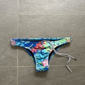 Jolyn Brazil Swim Bottoms Size Small